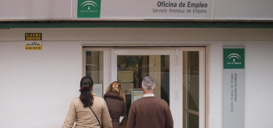El Servicio Andaluz de Empleo ha incorporado solo a 182 interinos para afrontar la sobrecarga de los ERTE